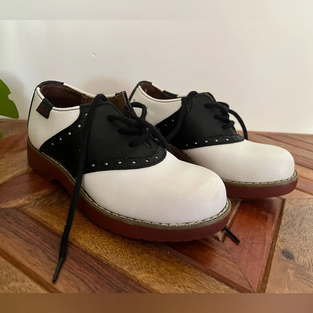 Bass Leather Oxfords